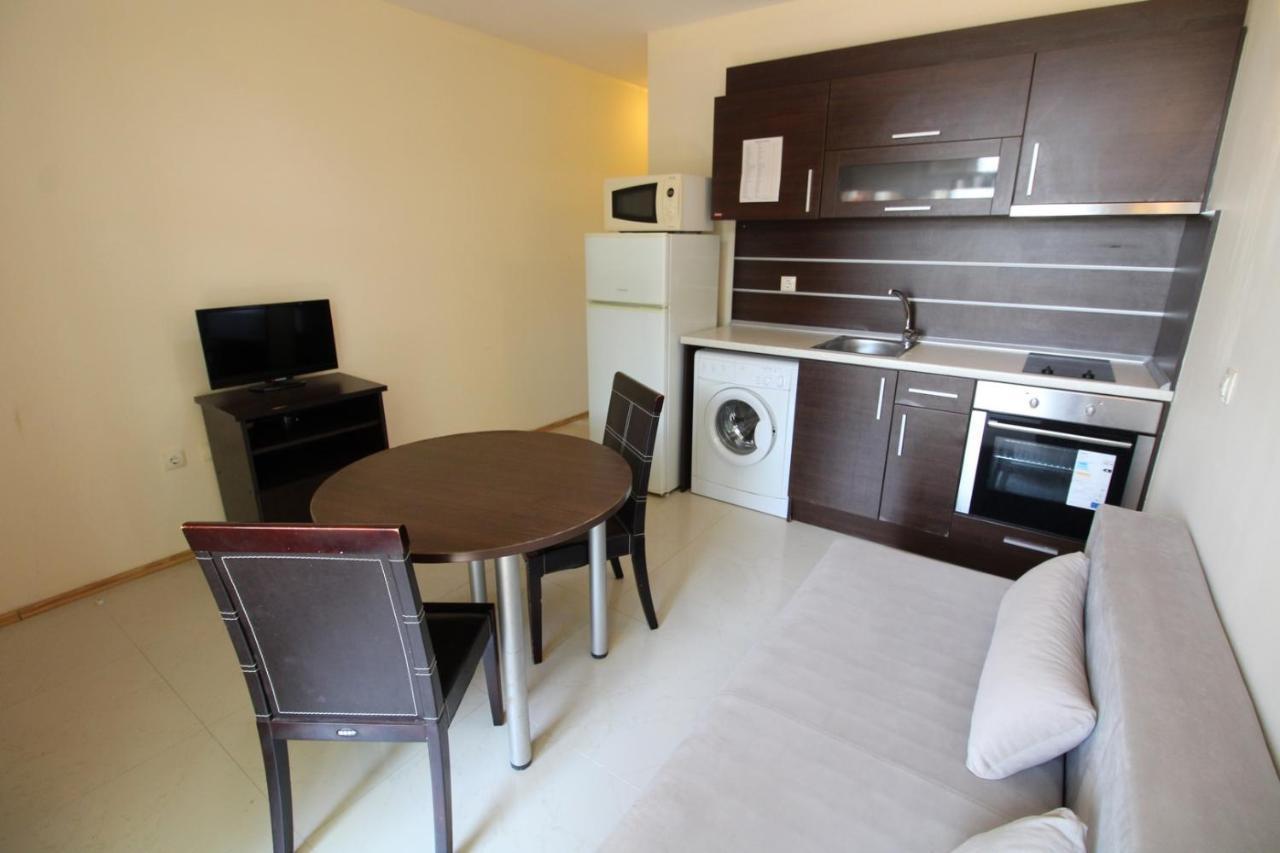 Menada Green Hills Apartments Sozopol Eksteriør bilde