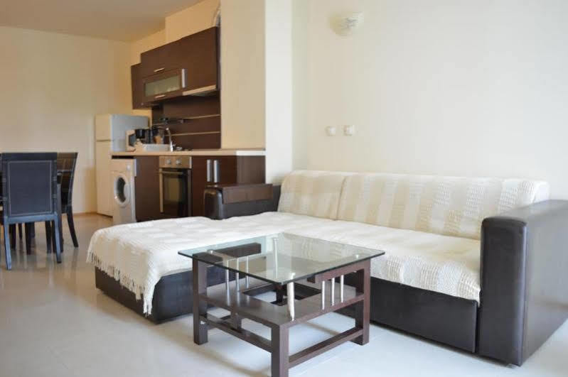 Menada Green Hills Apartments Sozopol Eksteriør bilde